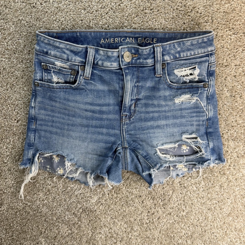 American Eagle Denim Shorts Womens 2 Blue Midi Distressed Cutoff Stretch Frayed